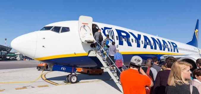 Ryanair reia 40% din zboruri incepand de la 1 Iulie