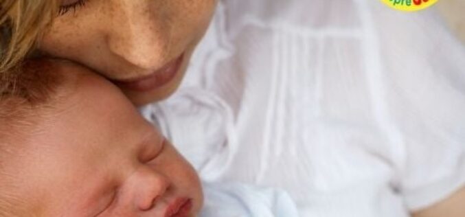 Mami de bebe te simți obosită și deprimată? Tiroidita postpartum ar putea fi cauza: simptome și tratament