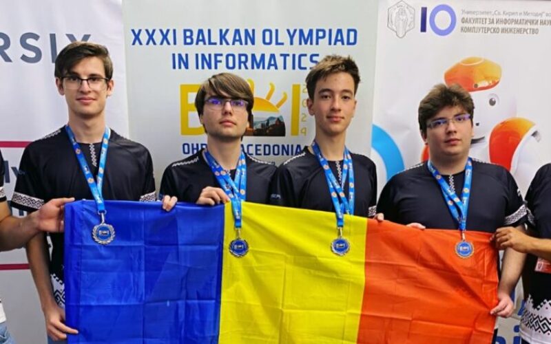 Patru medalii obţinute de elevii români la Olimpiada Balcanică de Informatică