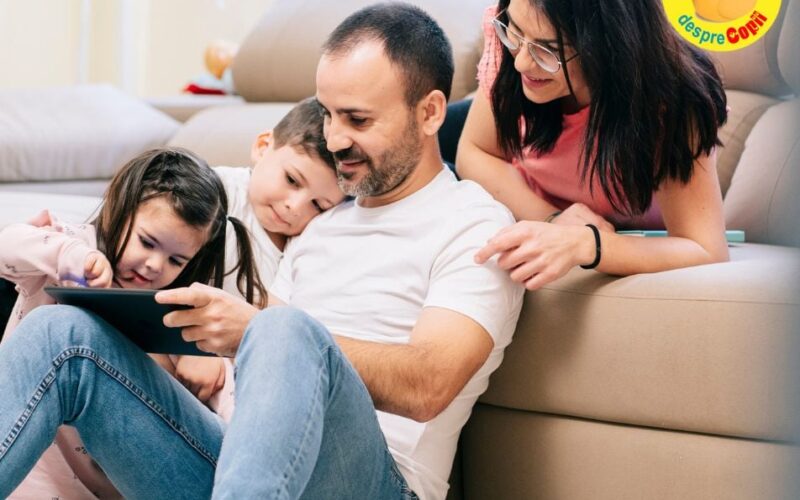 Parintii in era digitala.  Cum ne invatam copilul sa aiba o relatie corecta cu tehnologia digitala – 5 sfaturi de la un specialist in parenting modern