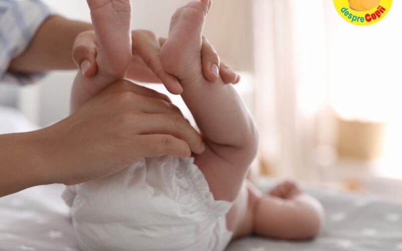 Schimbatul scutecelor unui bebe. 15 sfaturi strategice pentru a face din aceasta activitate un moment de conexiune cu bebe